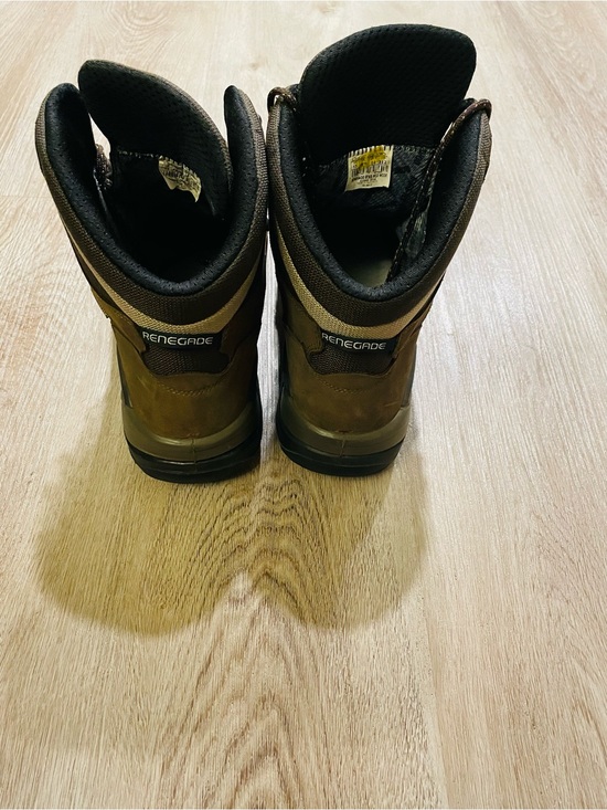 Lowa Renegade GTX Mid Wide Hiking Boots main image 8